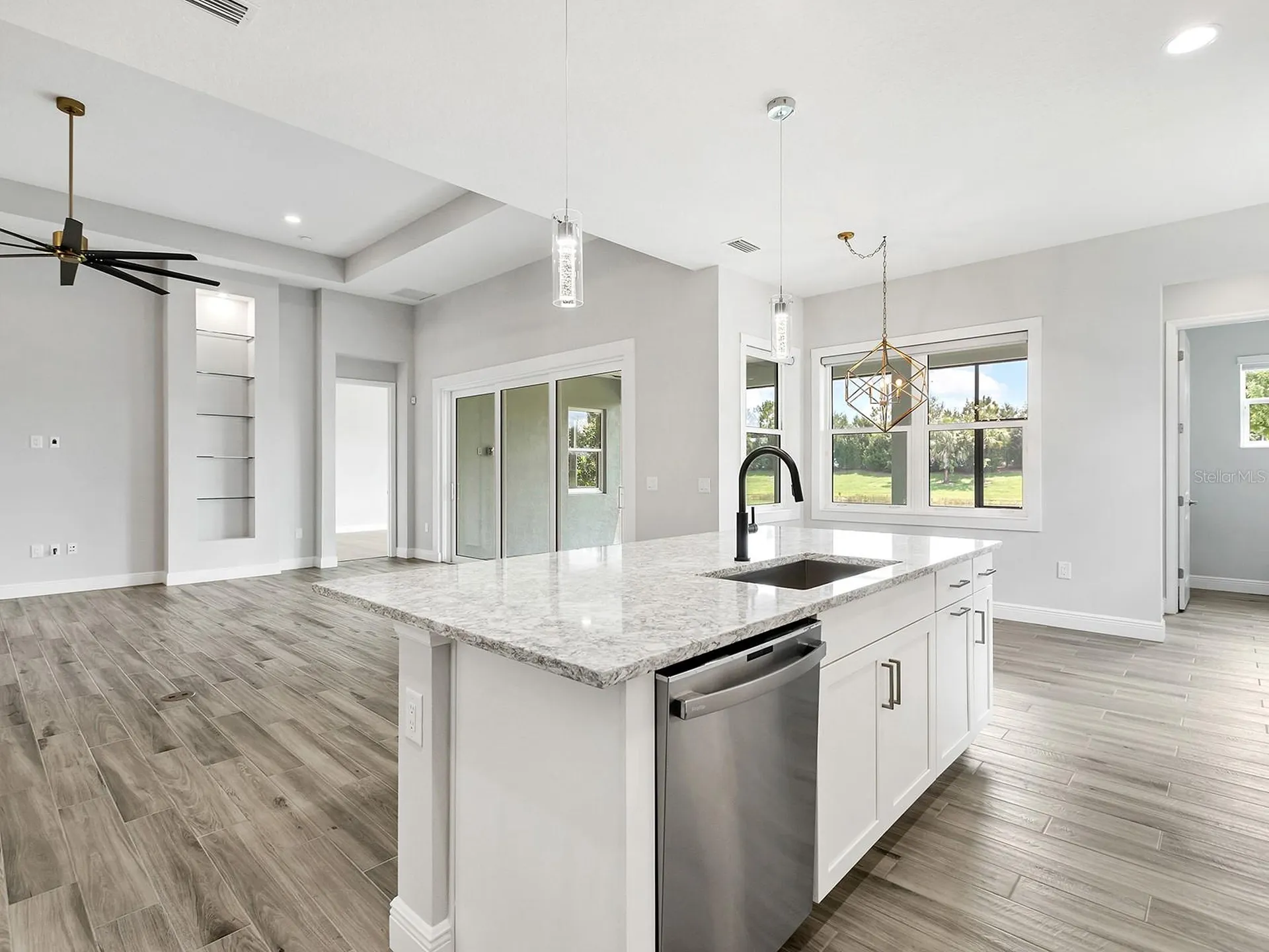 8282 Grande Shores Drive Sarasota FL 34240
