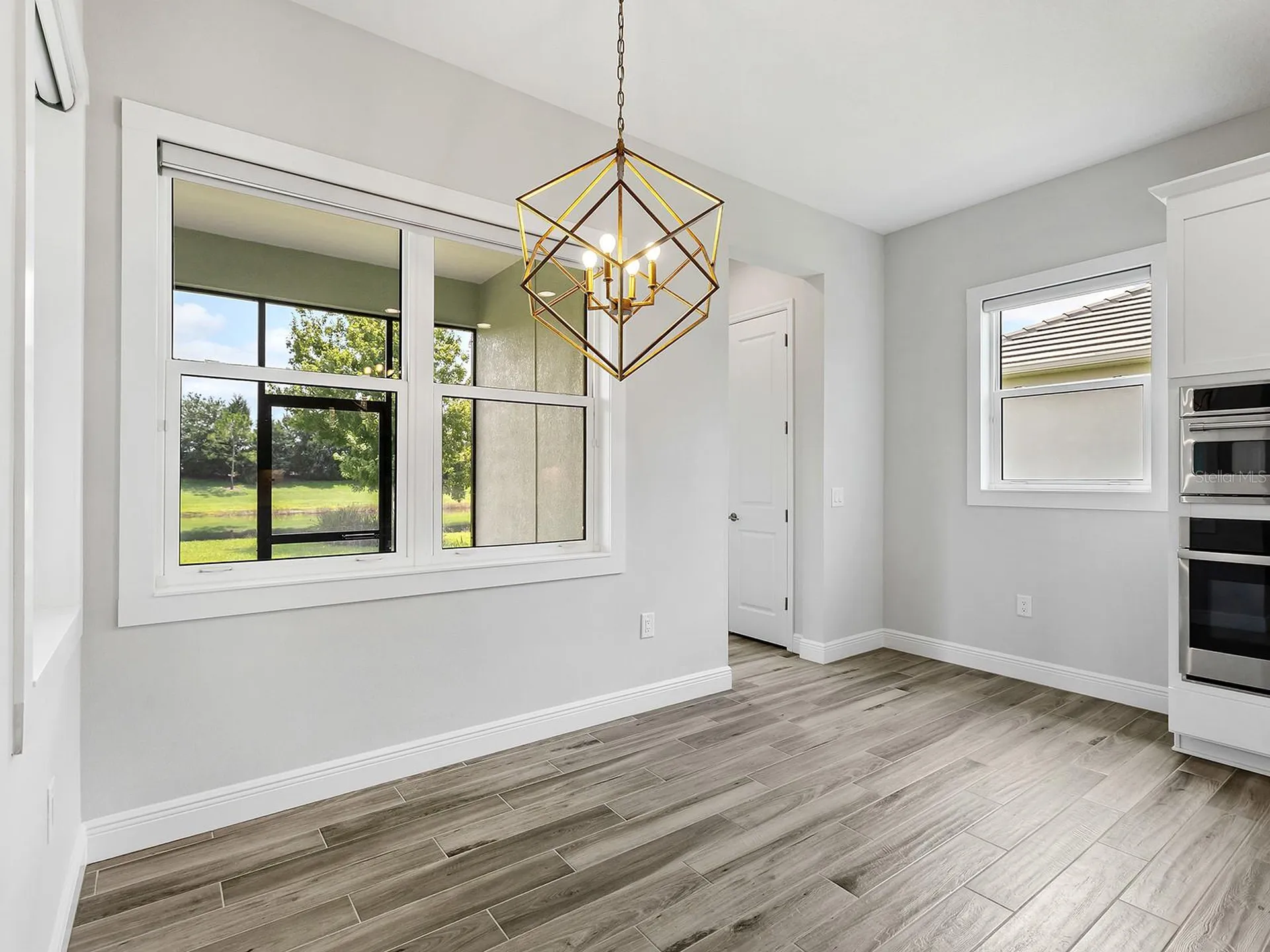 8282 Grande Shores Drive Sarasota FL 34240