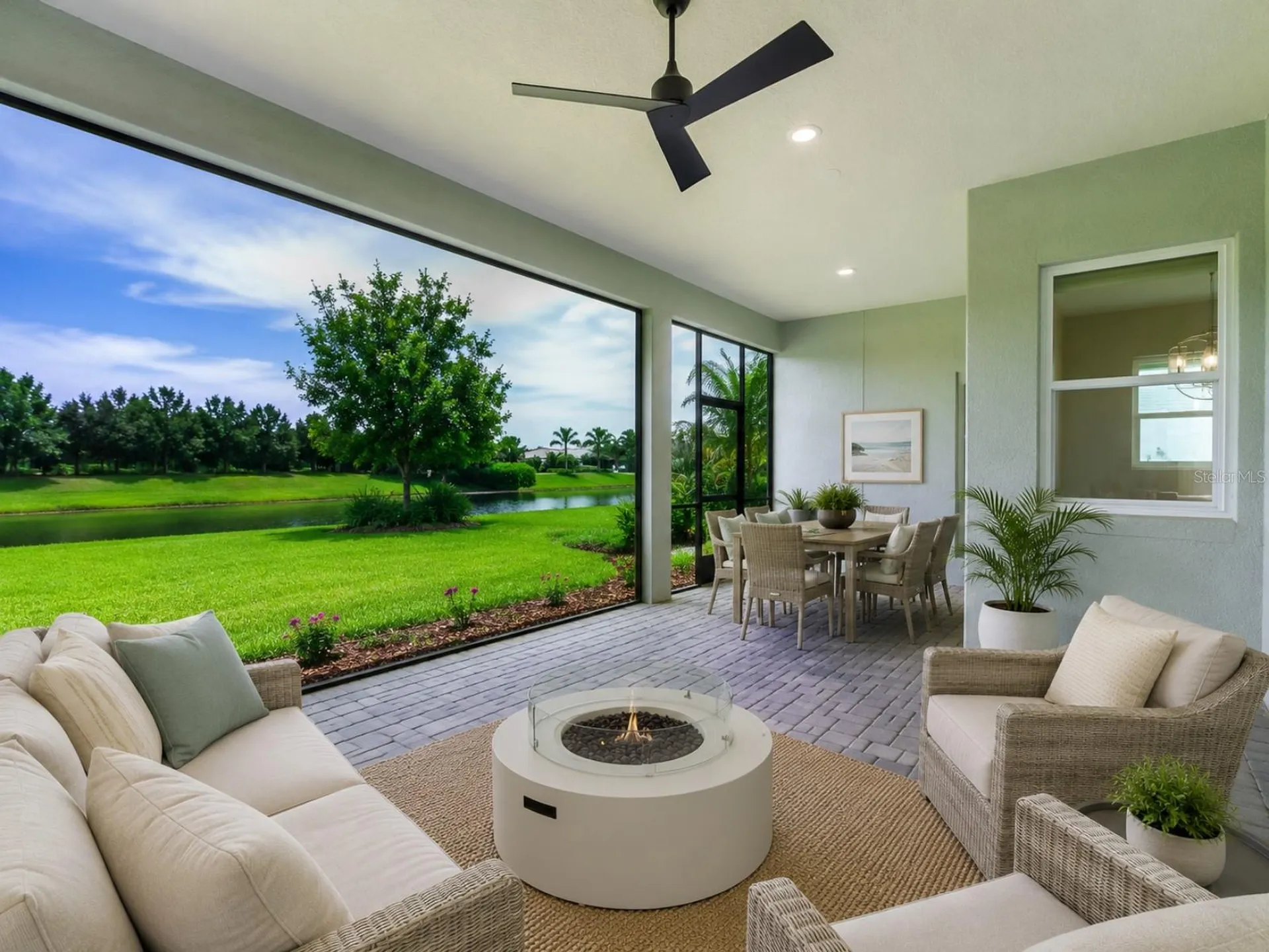 8282 Grande Shores Drive Sarasota FL 34240