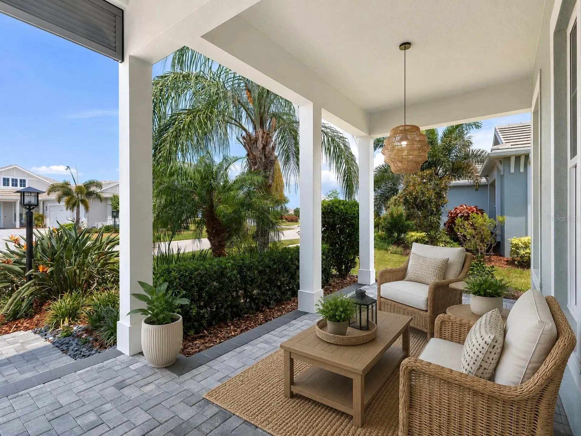 8282 Grande Shores Drive Sarasota FL 34240