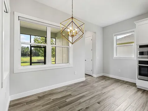 8282 Grande Shores Drive Sarasota FL 34240