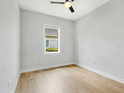 8282 Grande Shores Drive Sarasota FL 34240