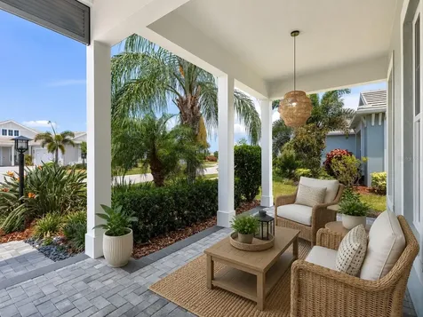 8282 Grande Shores Drive Sarasota FL 34240