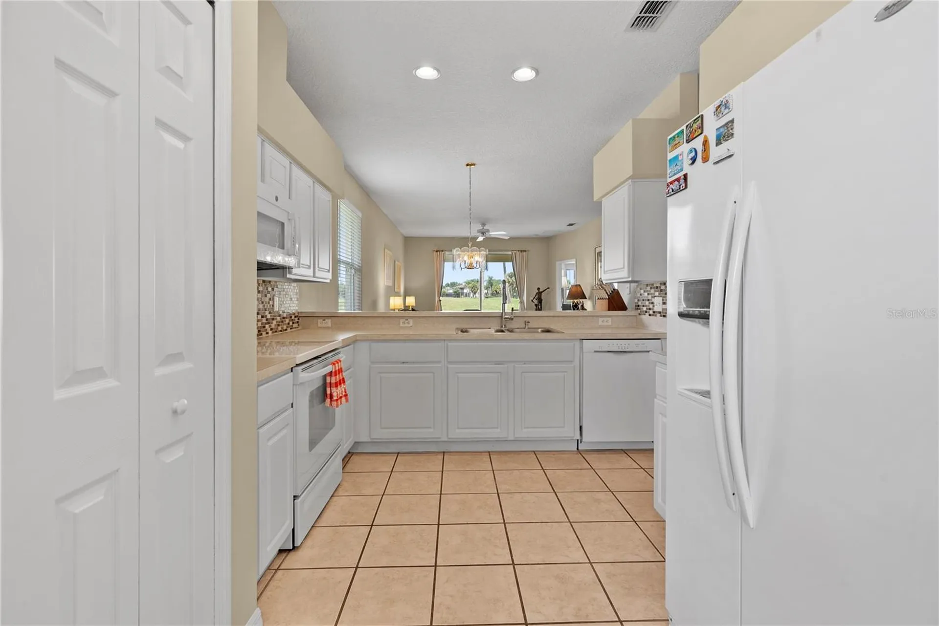 104 Club Villas Lane Kissimmee FL 34744