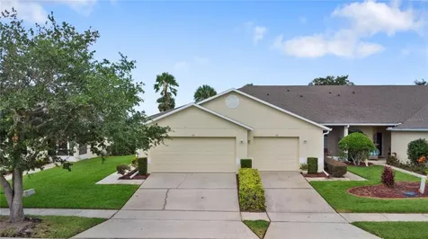 104 Club Villas Lane Kissimmee FL 34744