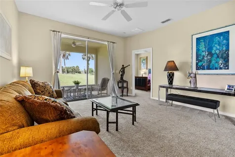 104 Club Villas Lane Kissimmee FL 34744