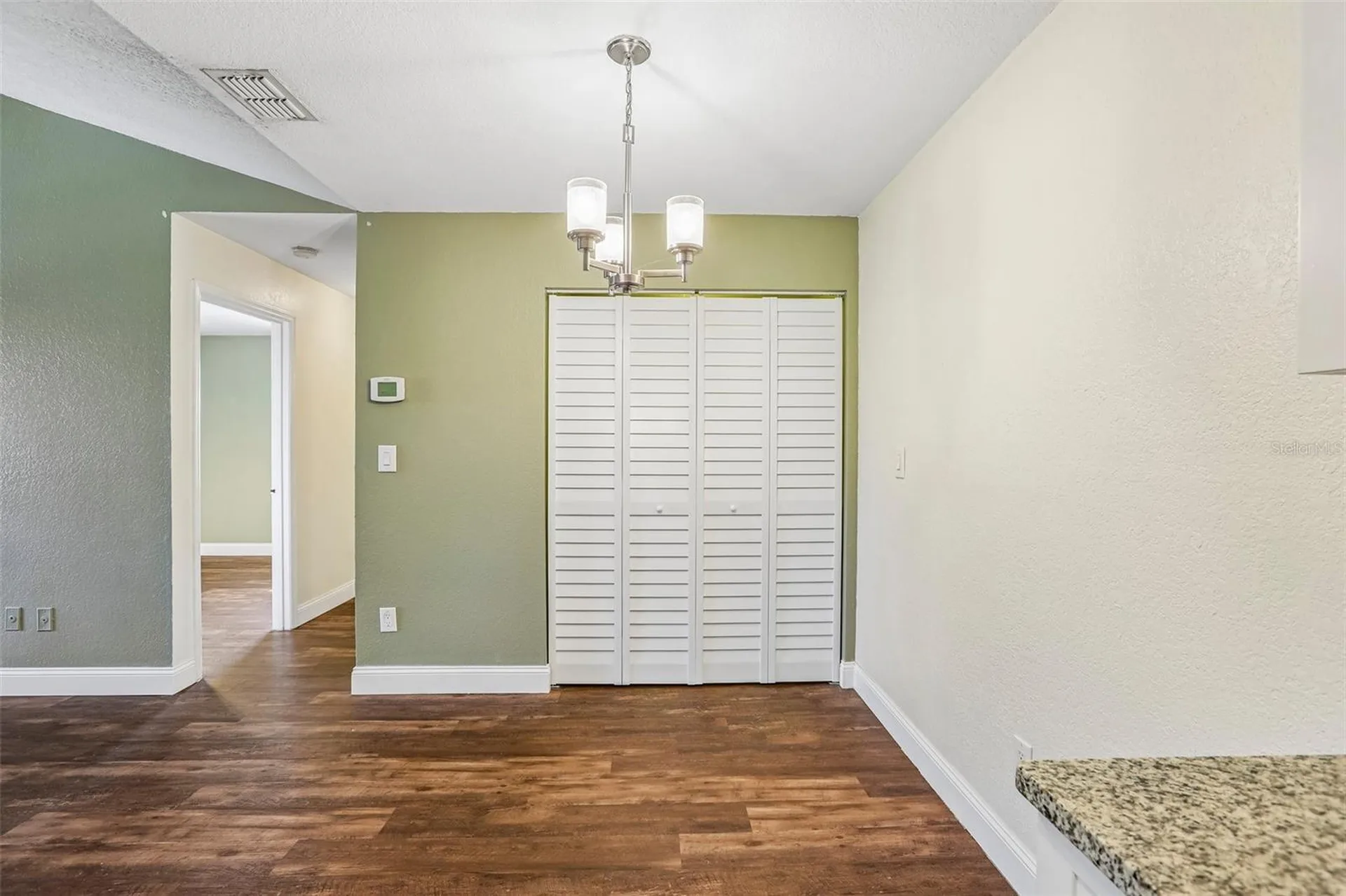 10263 Gandy Boulevard N St Petersburg FL 33702