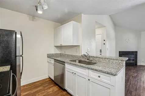 10263 Gandy Boulevard N St Petersburg FL 33702