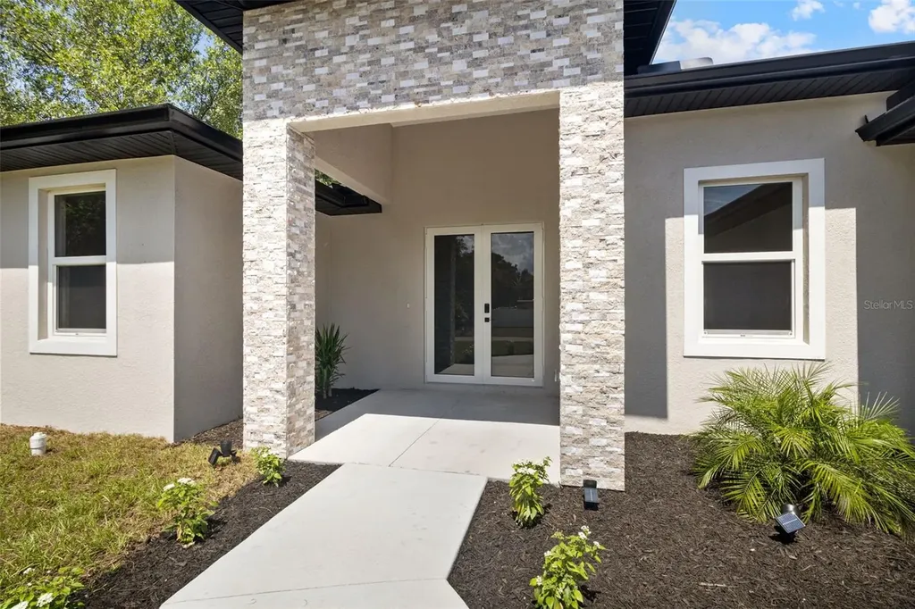 1099 Cazenovia Street Port Charlotte FL 33952