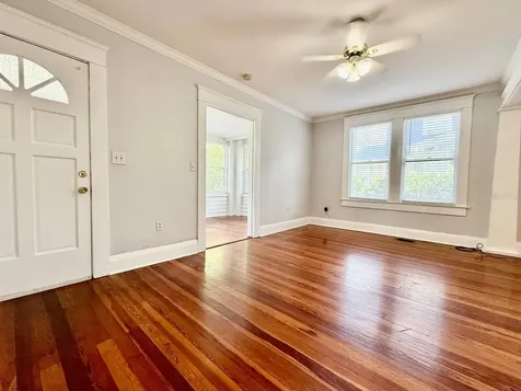 607 S Willow Avenue Tampa FL 33606