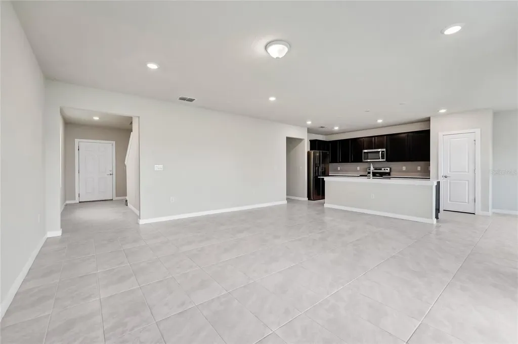 5322 Royal Point Avenue Kissimmee FL 34746