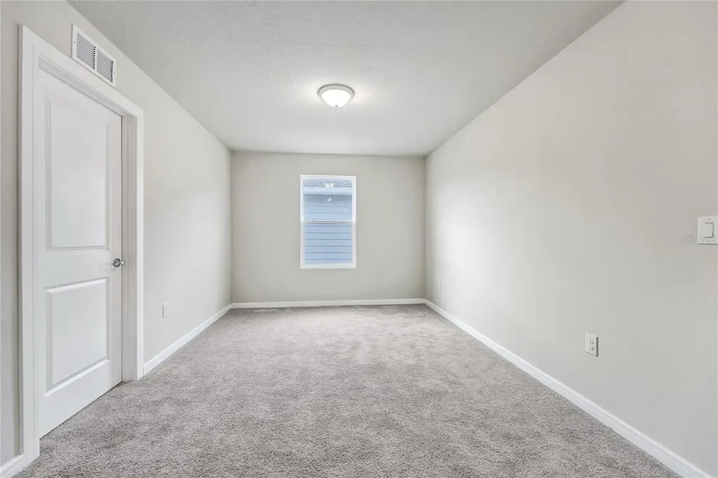 5322 Royal Point Avenue Kissimmee FL 34746