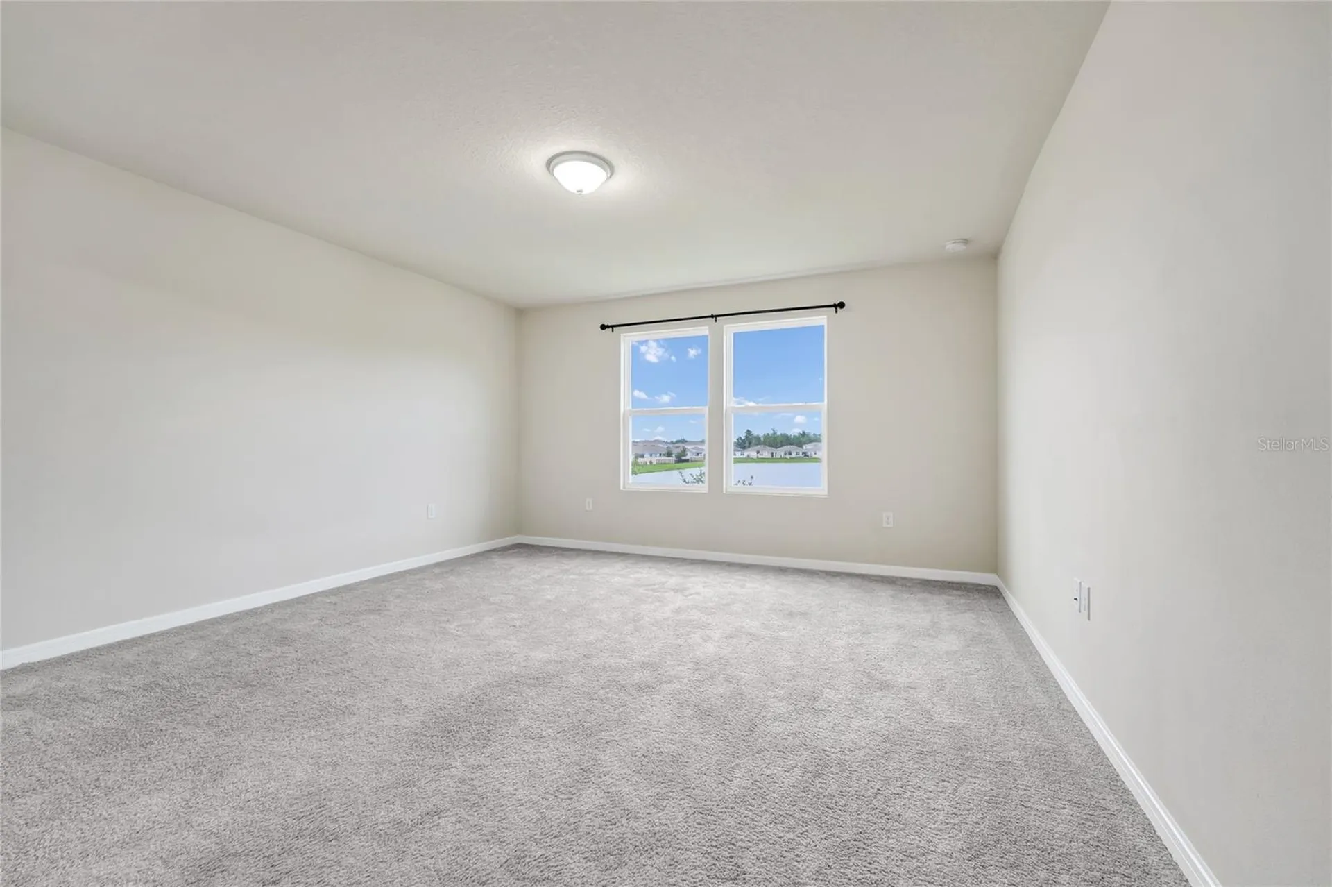 5322 Royal Point Avenue Kissimmee FL 34746