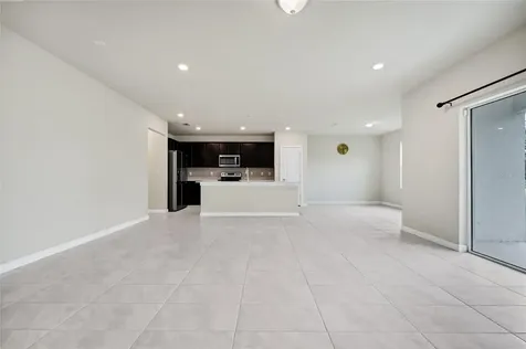 5322 Royal Point Avenue Kissimmee FL 34746
