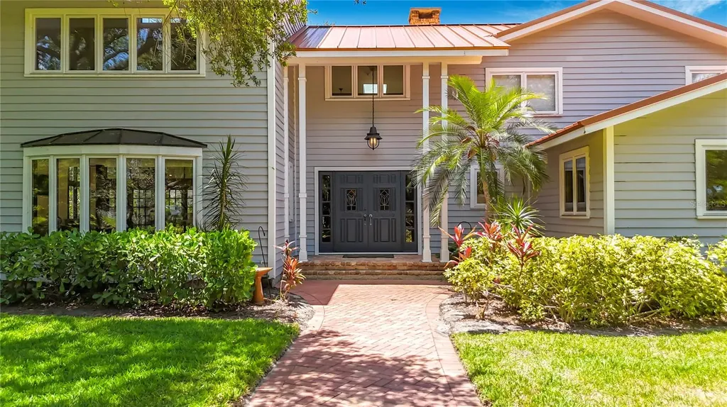 8005 17th Avenue W Bradenton FL 34209