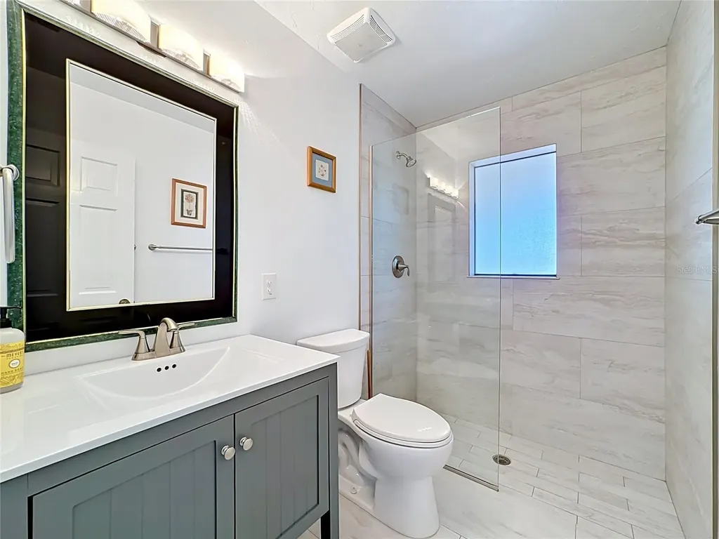 8005 17th Avenue W Bradenton FL 34209