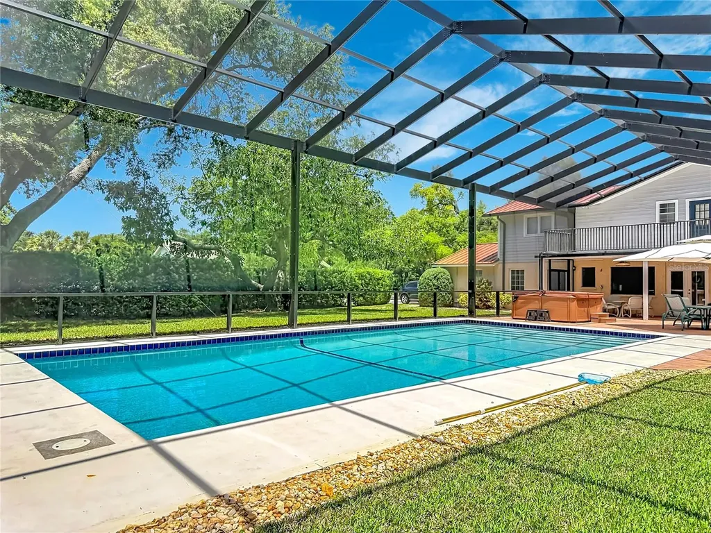 8005 17th Avenue W Bradenton FL 34209