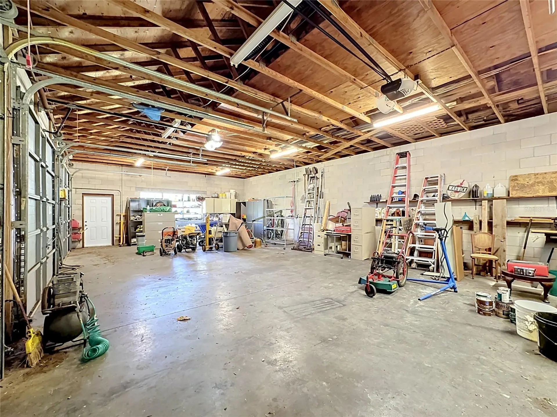 8005 17th Avenue W Bradenton FL 34209