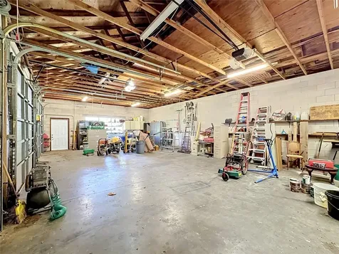 8005 17th Avenue W Bradenton FL 34209