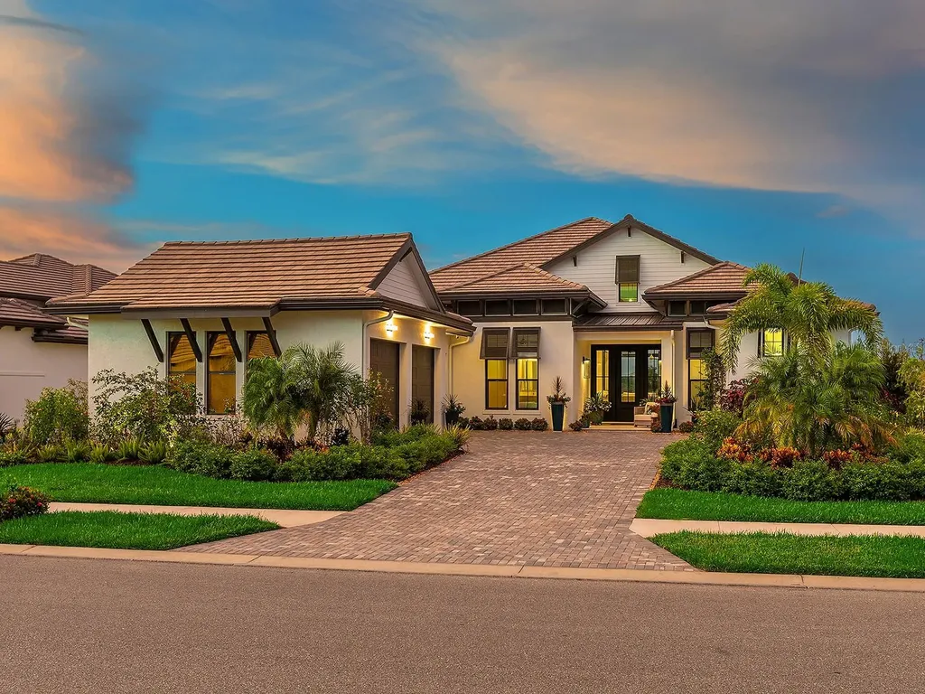 1095 Blue Shell Loop Sarasota FL 34240