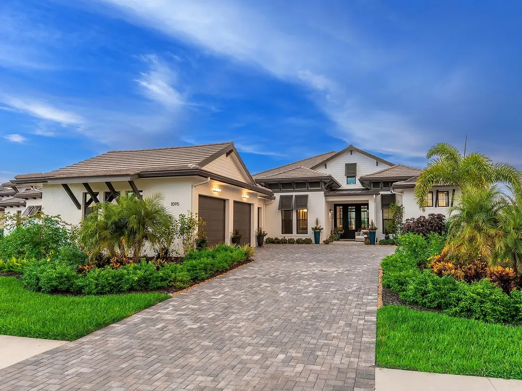 1095 Blue Shell Loop Sarasota FL 34240