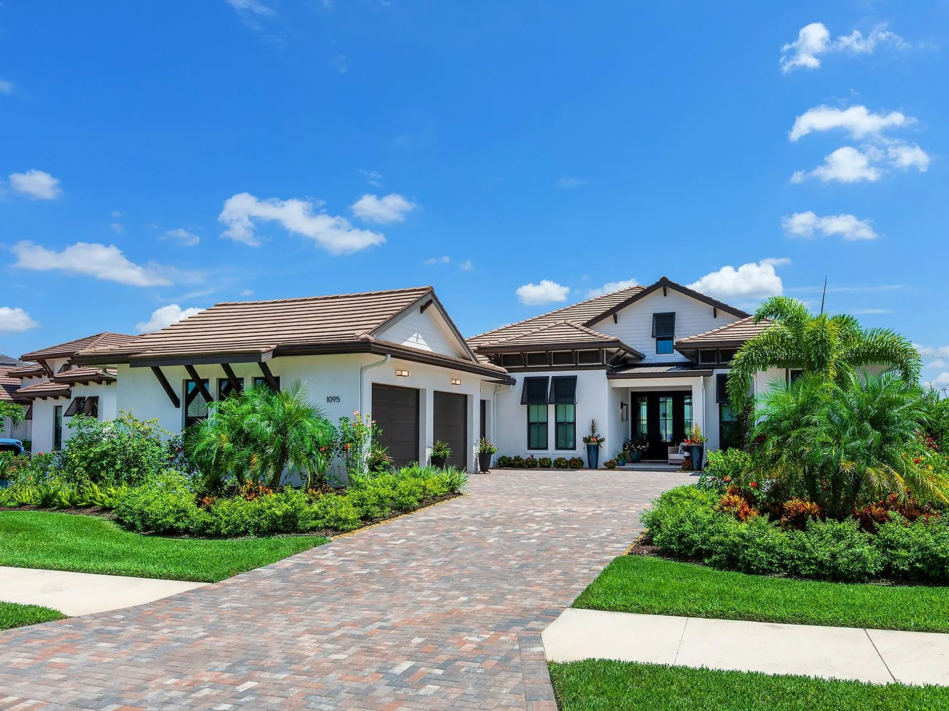 1095 Blue Shell Loop Sarasota FL 34240