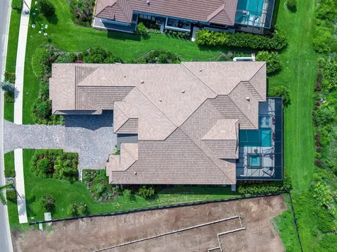 1095 Blue Shell Loop Sarasota FL 34240