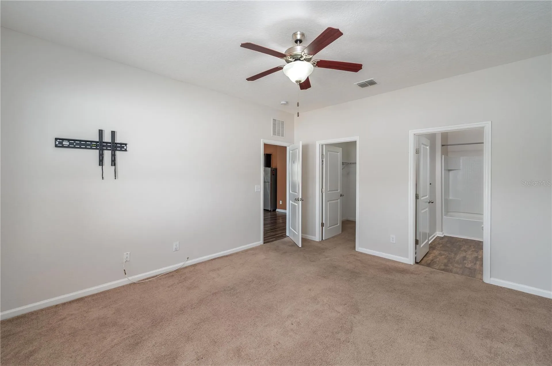 1056 Naes Lane Lake Wales FL 33853