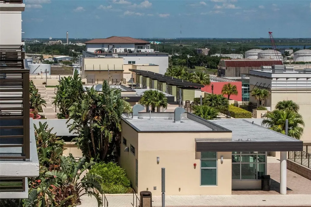 1120 E Kennedy Boulevard Tampa FL 33602