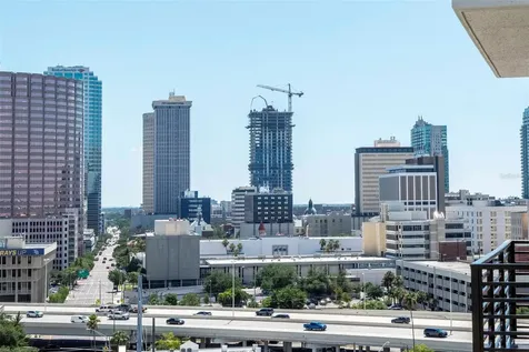 1120 E Kennedy Boulevard Tampa FL 33602