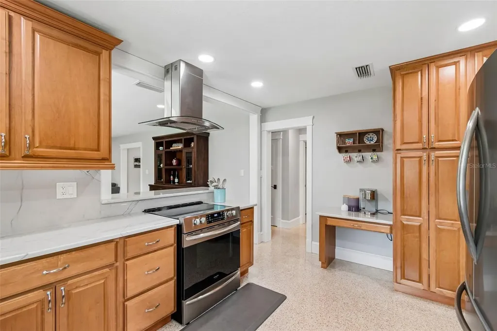 1743 Eagles Nest Drive Belleair FL 33756