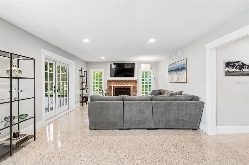 1743 Eagles Nest Drive Belleair FL 33756