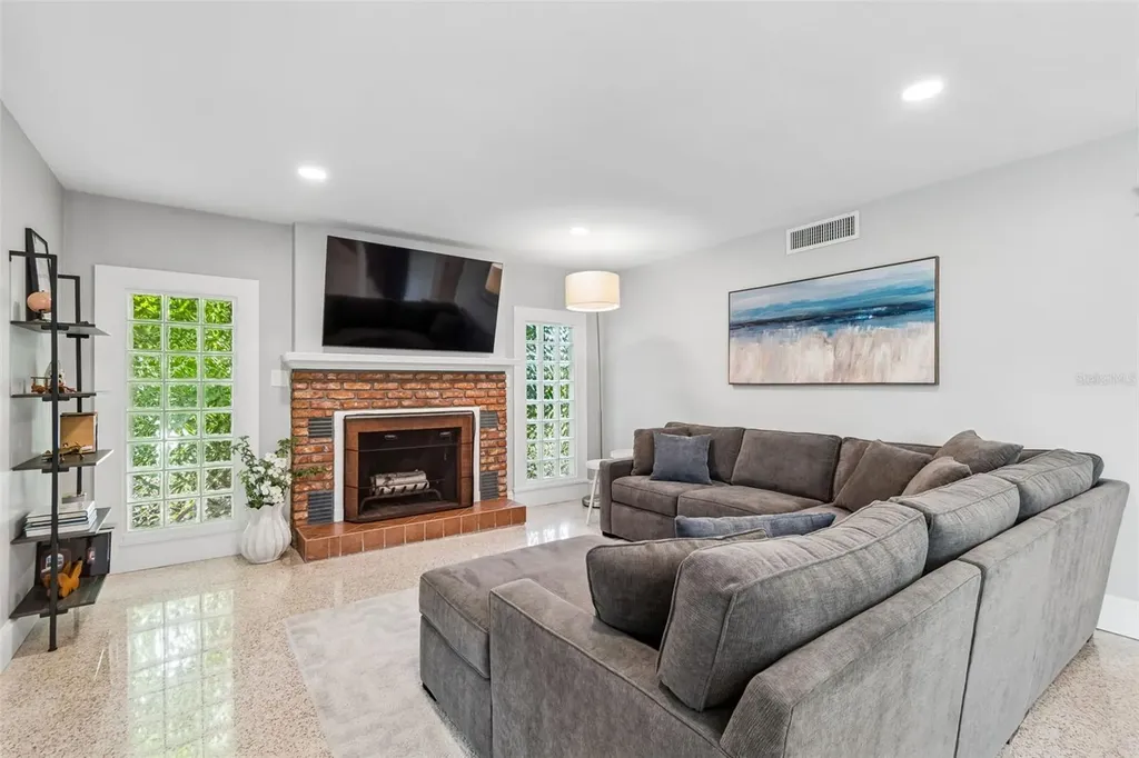 1743 Eagles Nest Drive Belleair FL 33756