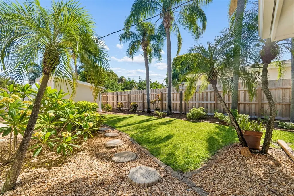 1743 Eagles Nest Drive Belleair FL 33756
