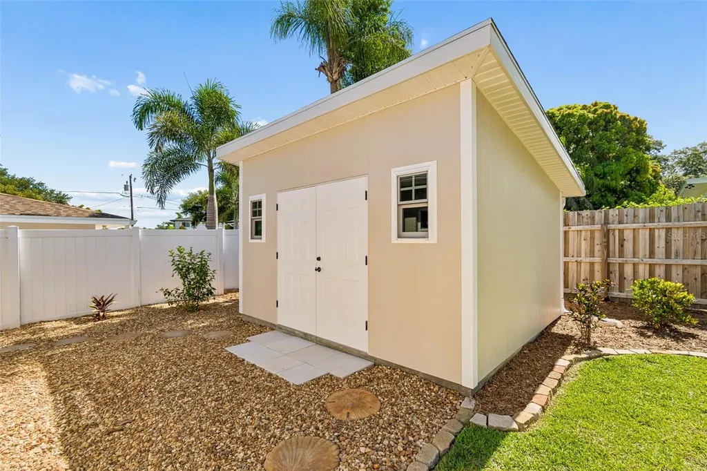 1743 Eagles Nest Drive Belleair FL 33756