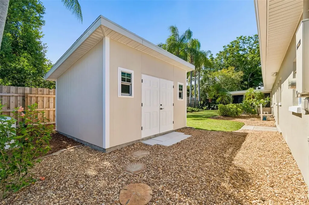 1743 Eagles Nest Drive Belleair FL 33756