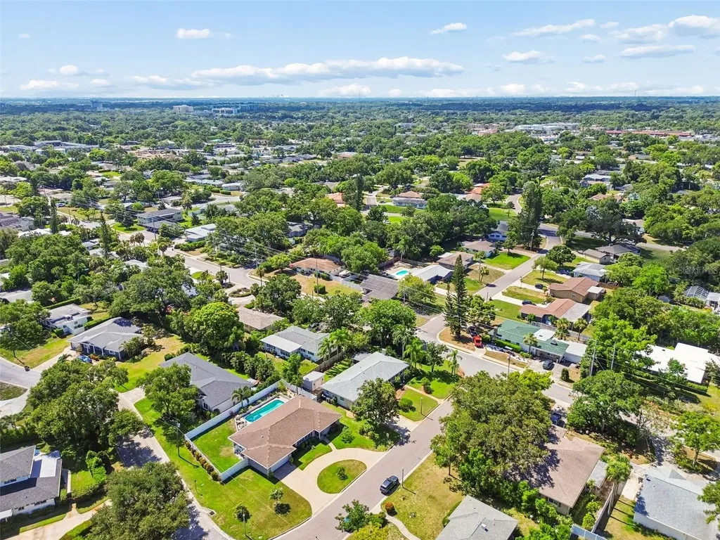 1743 Eagles Nest Drive Belleair FL 33756