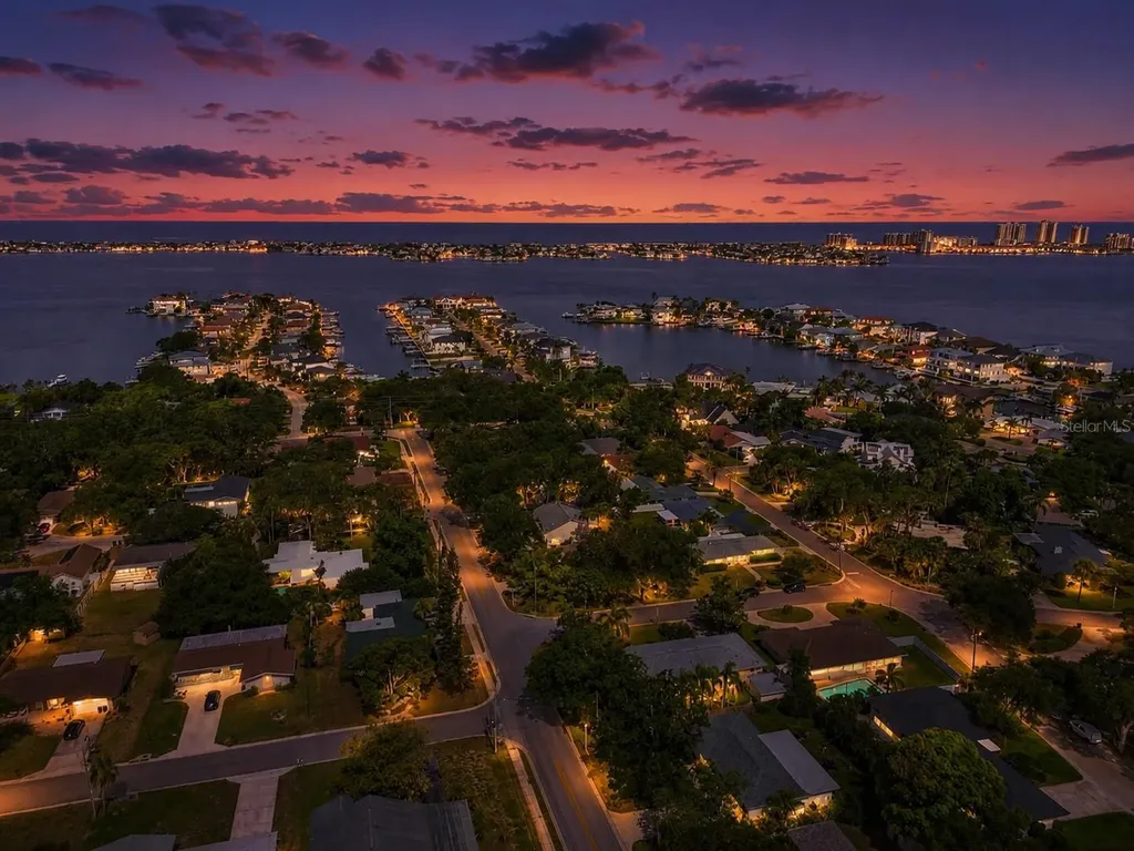 1743 Eagles Nest Drive Belleair FL 33756