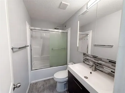 2308 S Park Avenue Sanford FL 32771