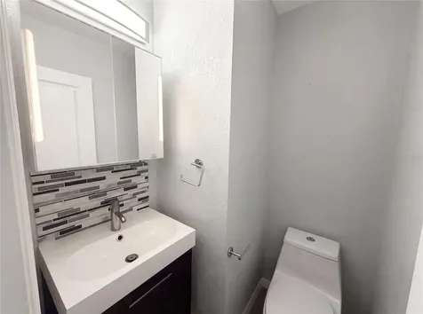 2308 S Park Avenue Sanford FL 32771