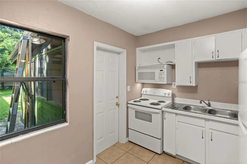 2150 NE 3rd Street Ocala FL 34470