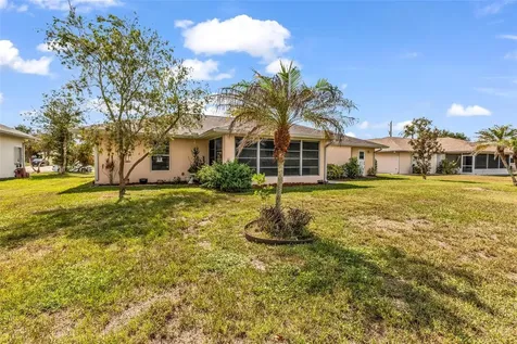 29 Seasons Drive Punta Gorda FL 33983