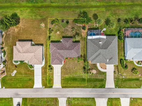 29 Seasons Drive Punta Gorda FL 33983