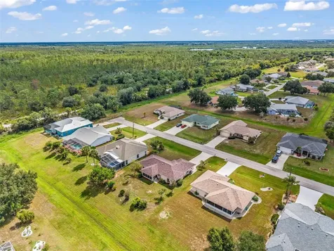 29 Seasons Drive Punta Gorda FL 33983