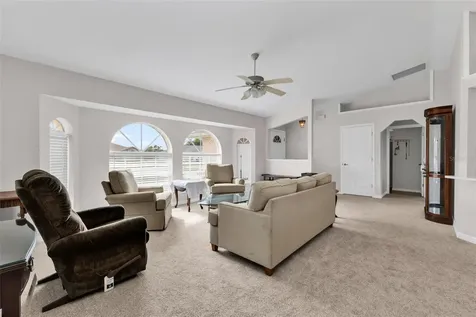 29 Seasons Drive Punta Gorda FL 33983
