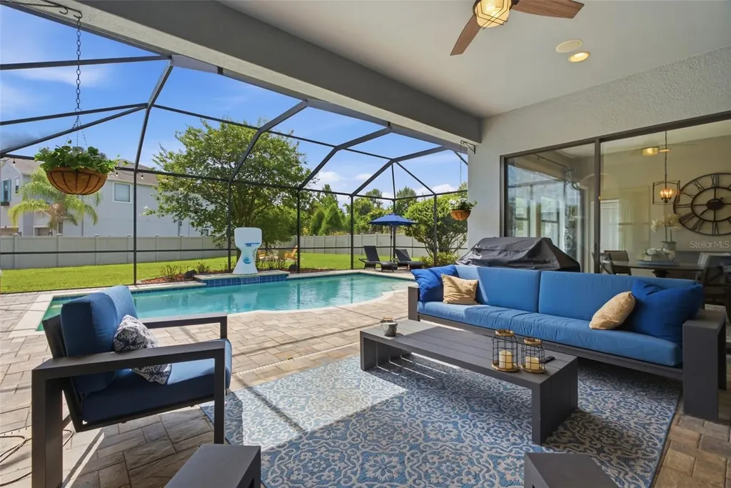 17909 Howsmoor Place Lutz FL 33559