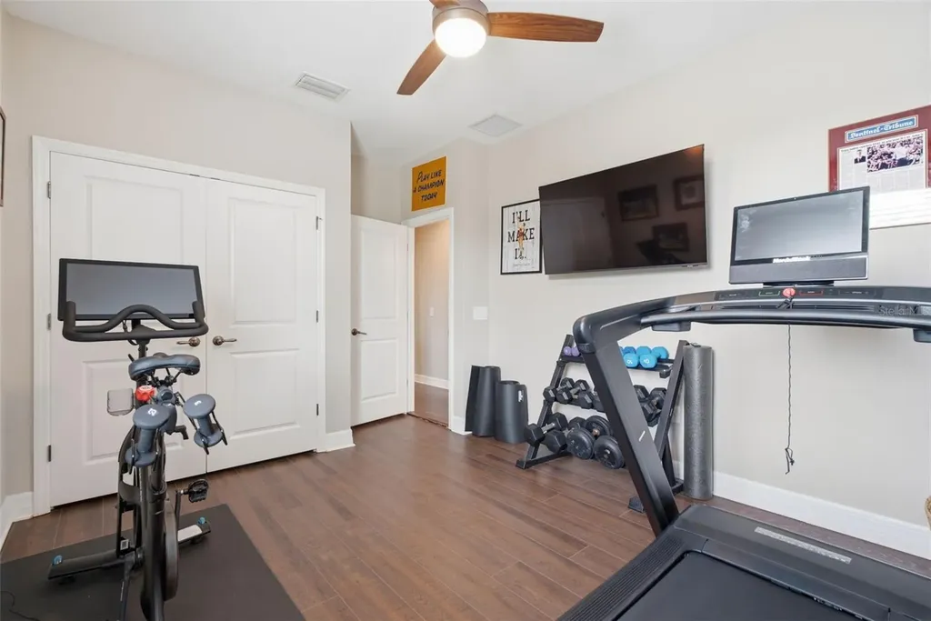17909 Howsmoor Place Lutz FL 33559