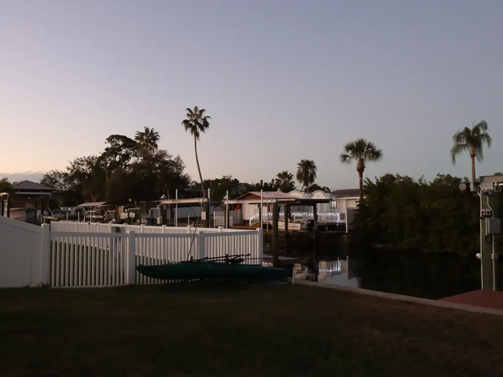 10707 Donbrese Avenue Tampa FL 33615