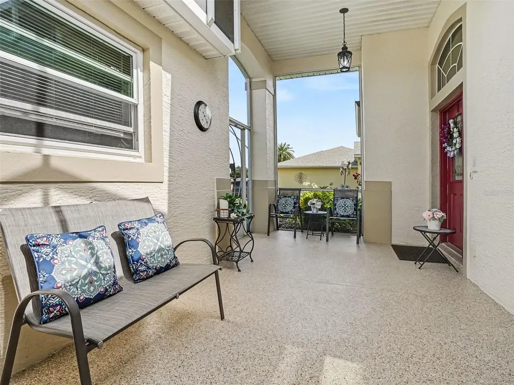 5366 Indian Ocean Loop Tavares FL 32778