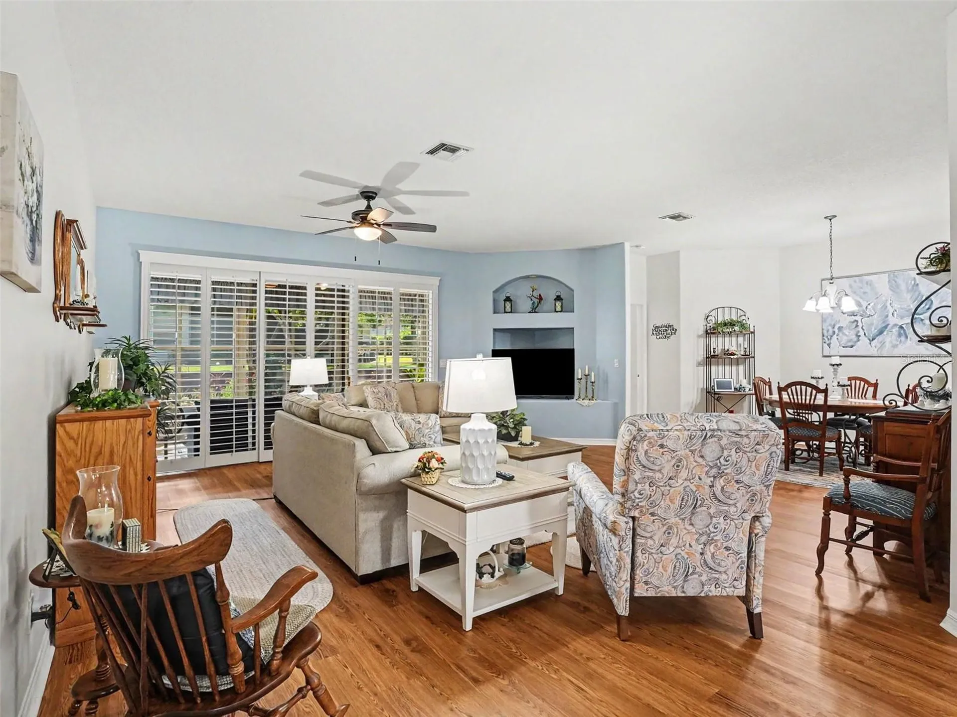5366 Indian Ocean Loop Tavares FL 32778